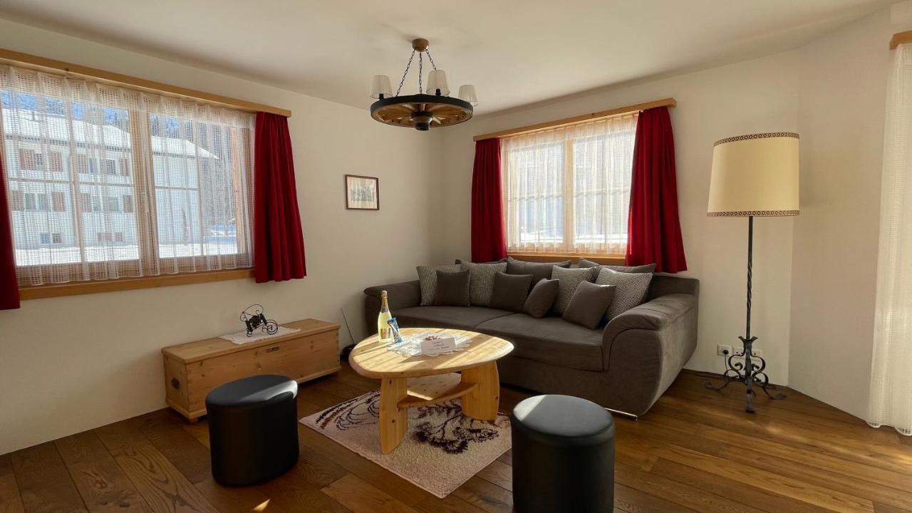 Ferienwohnung Mit Idyllischer Aussicht Klosters Exteriör bild