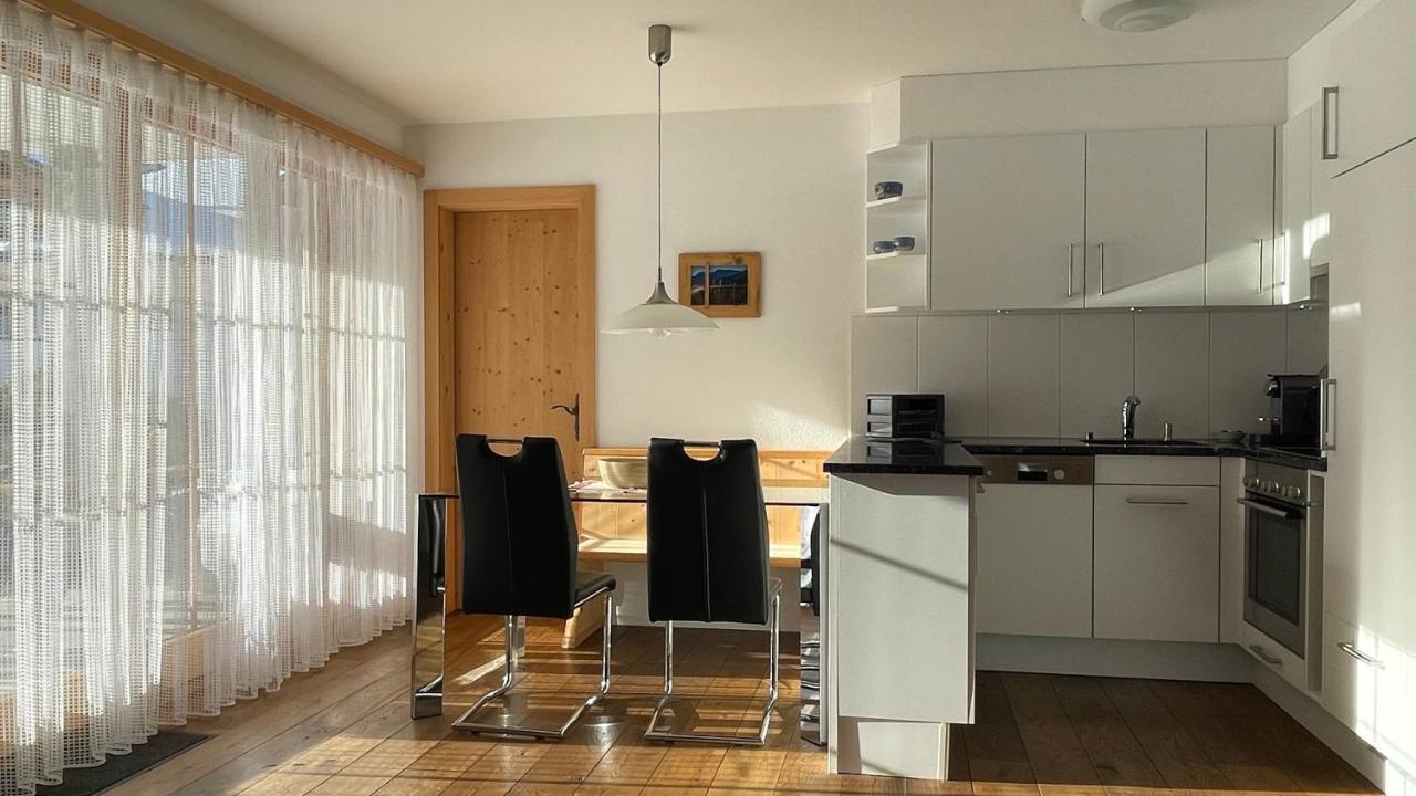 Ferienwohnung Mit Idyllischer Aussicht Klosters Exteriör bild