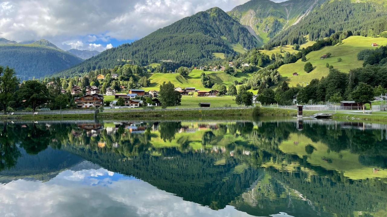 Ferienwohnung Mit Idyllischer Aussicht Klosters Exteriör bild